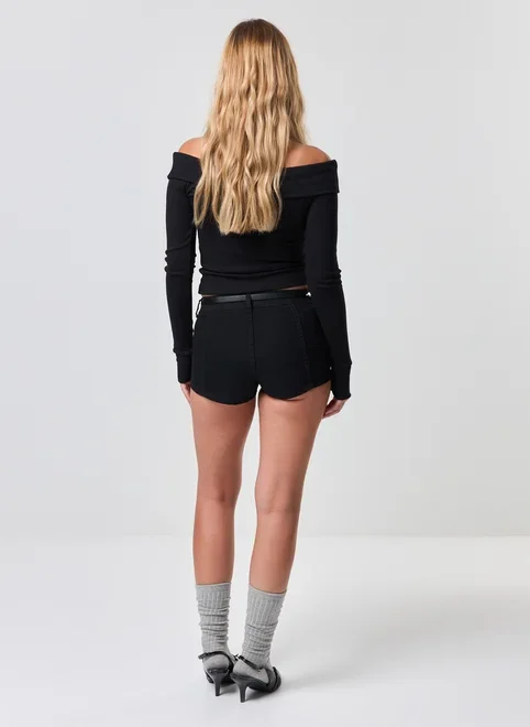 Blusa Ombro A Ombro Manga Longa Pala Virada