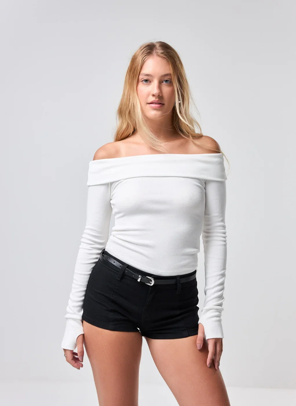 Blusa Ombro A Ombro Manga Longa Pala Virada