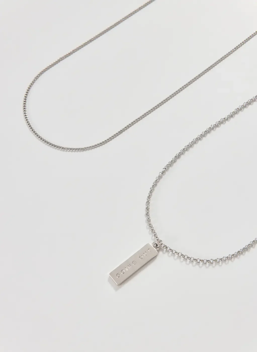 Conjunto 2 Colares Prateados Going Out