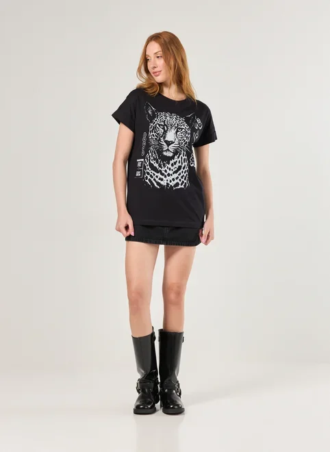 Camiseta Oversized Preta Onça