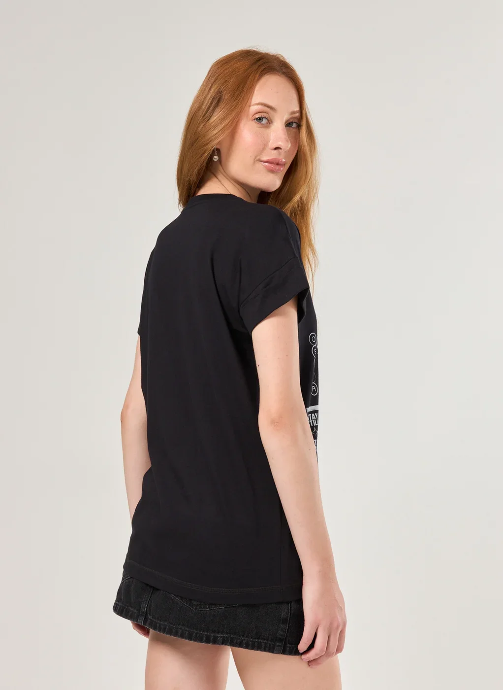 Camiseta Oversized Preta Onça