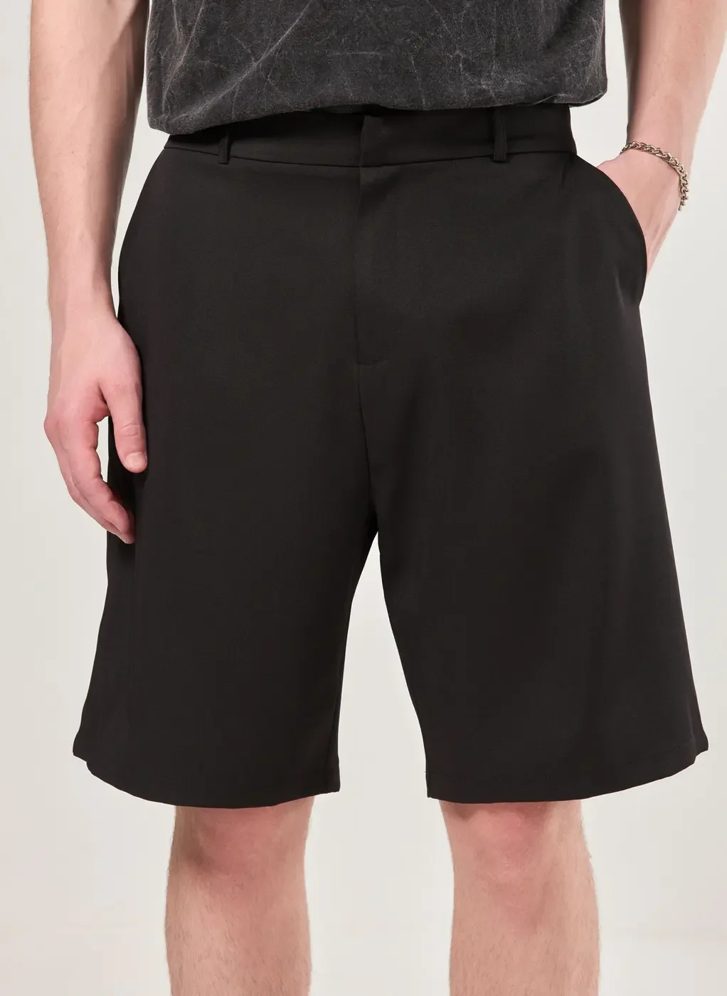 Bermuda Alfaiataria Preta