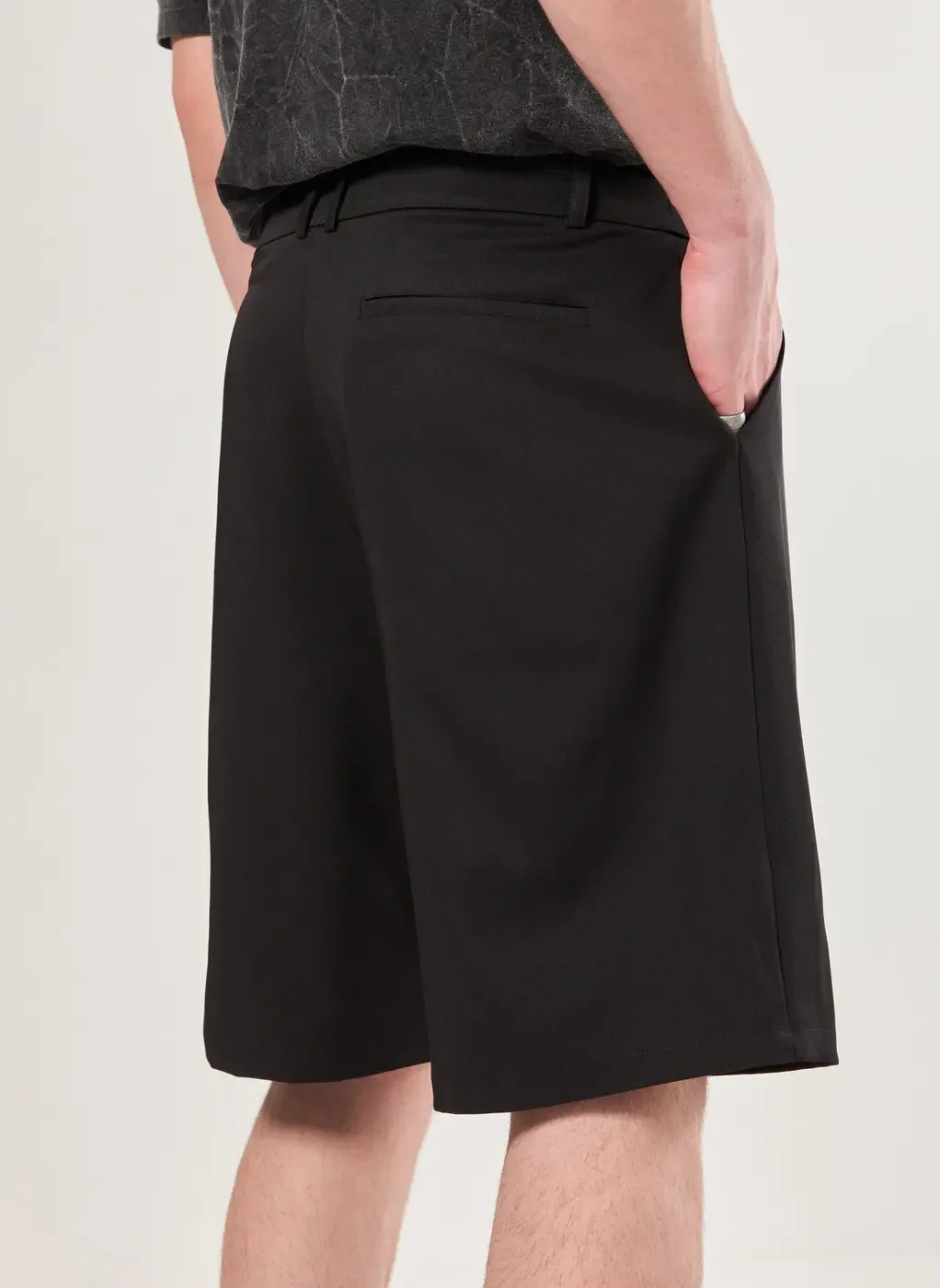 Bermuda Alfaiataria Preta