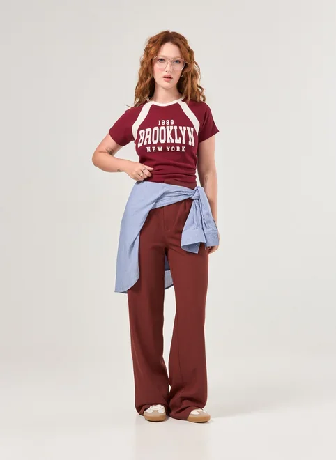 Blusa Bordô College Brooklyn