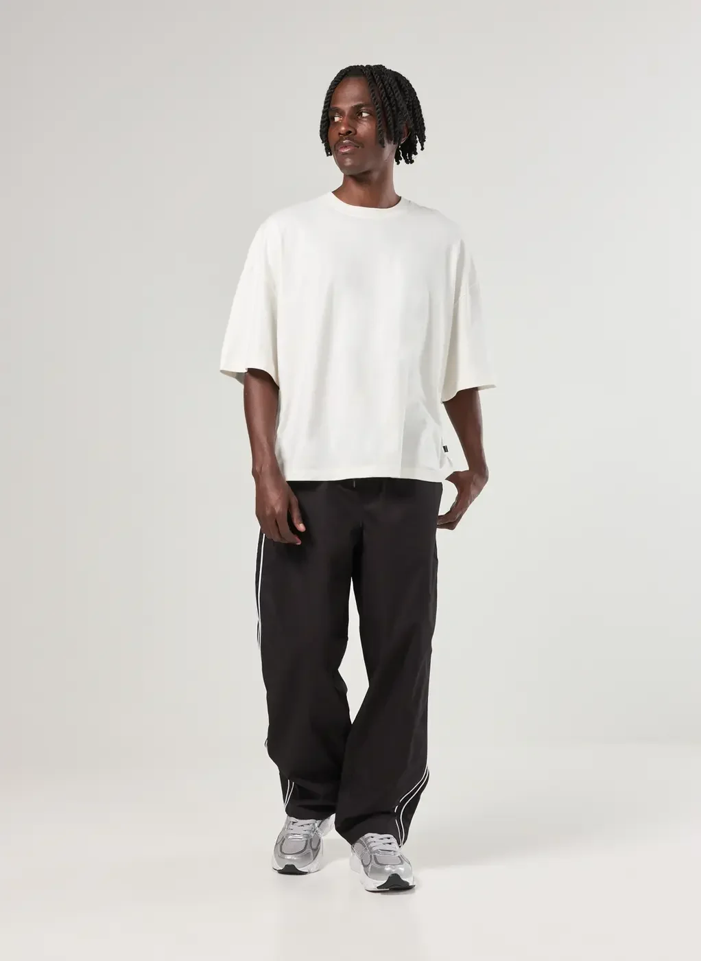 Calça Super Baggy Sarja Preta Com Listras