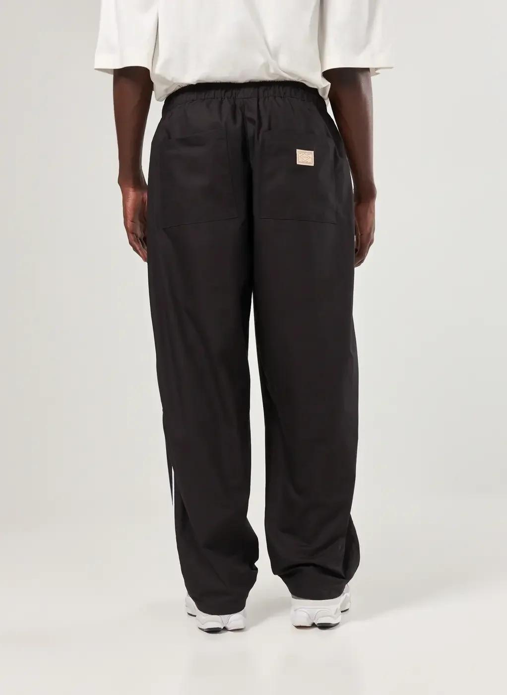 Calça Super Baggy Sarja Preta Com Listras