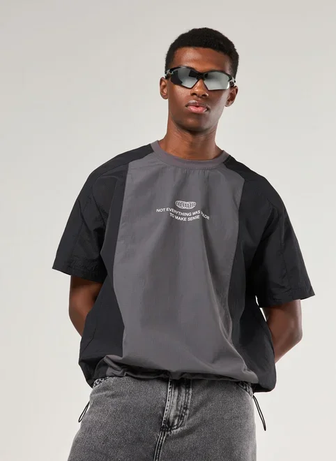 Camiseta Esportiva Nylon Com Elástico