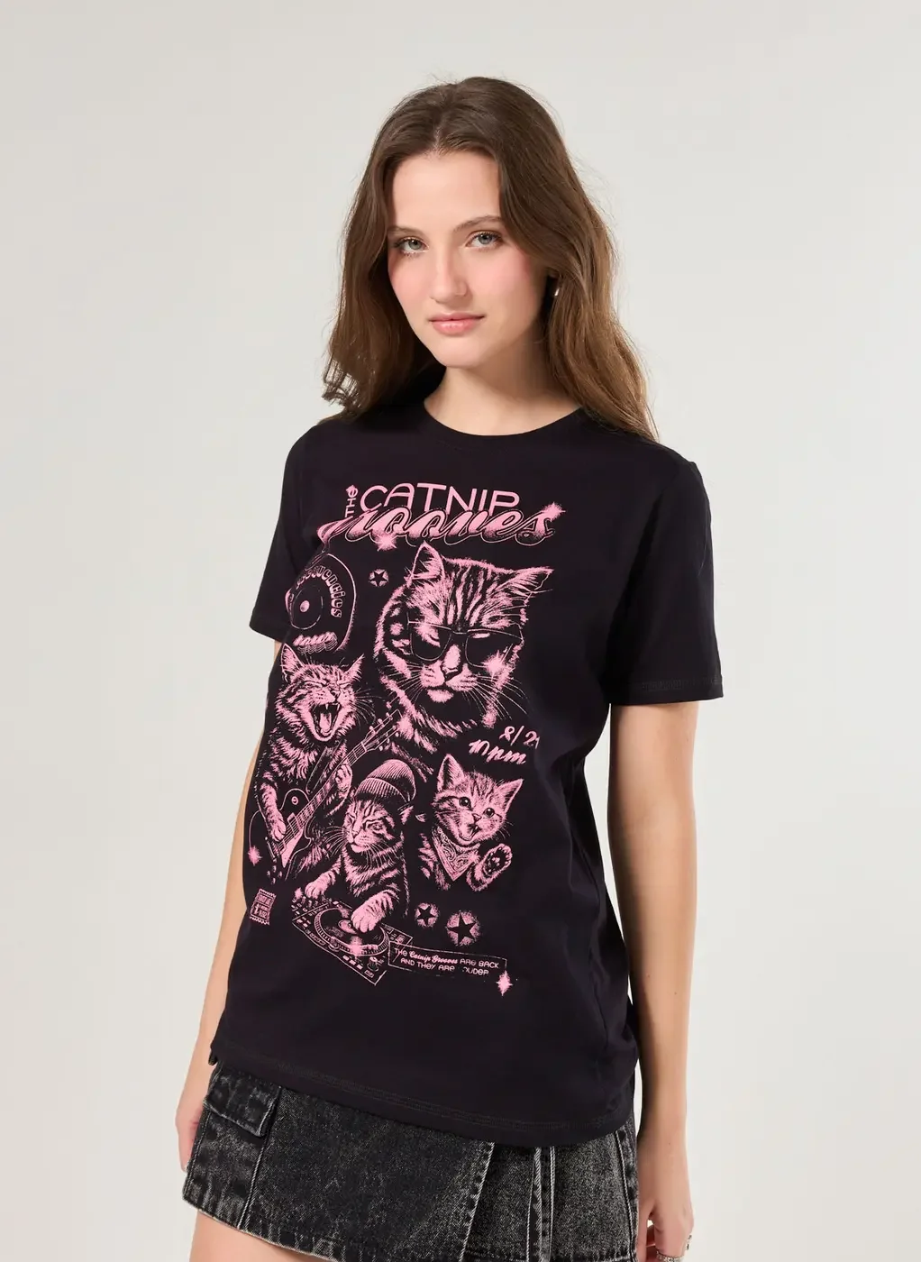 Camiseta Oversized Preta Banda Gatos