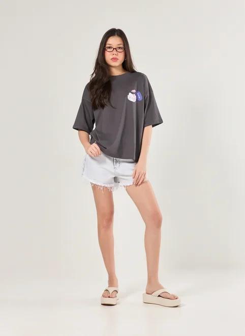 Camiseta Box Preto Lavado Hello Kitty