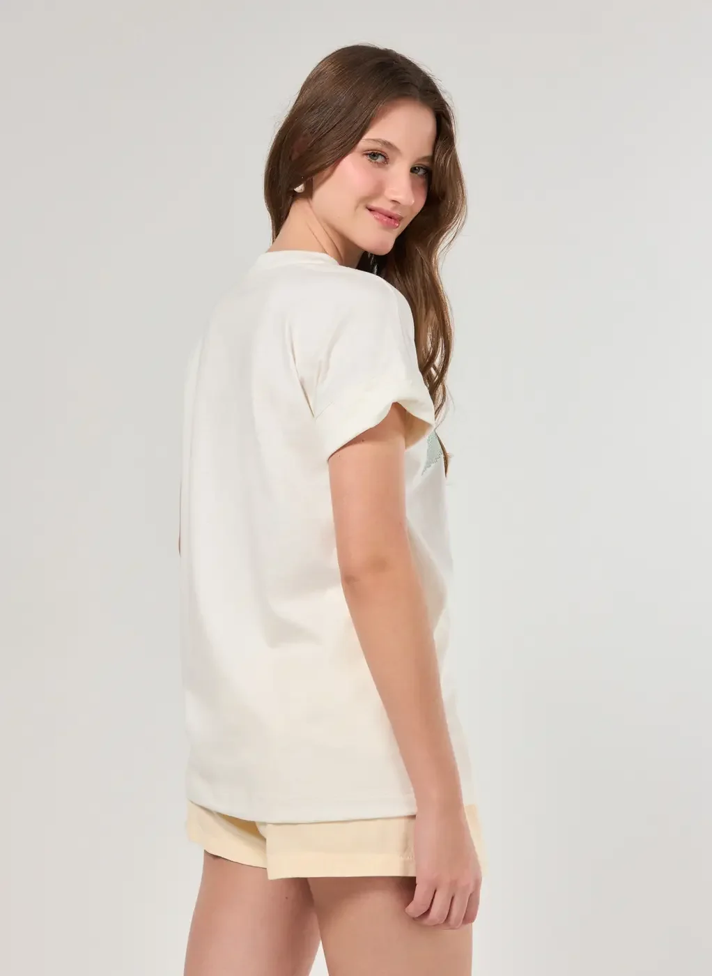 Camiseta Oversized Off-White Fruta