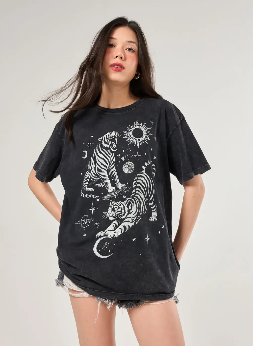 Camiseta Oversized Tigre Marmorizada