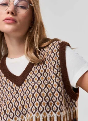 Colete Tricô Marrom Estampado