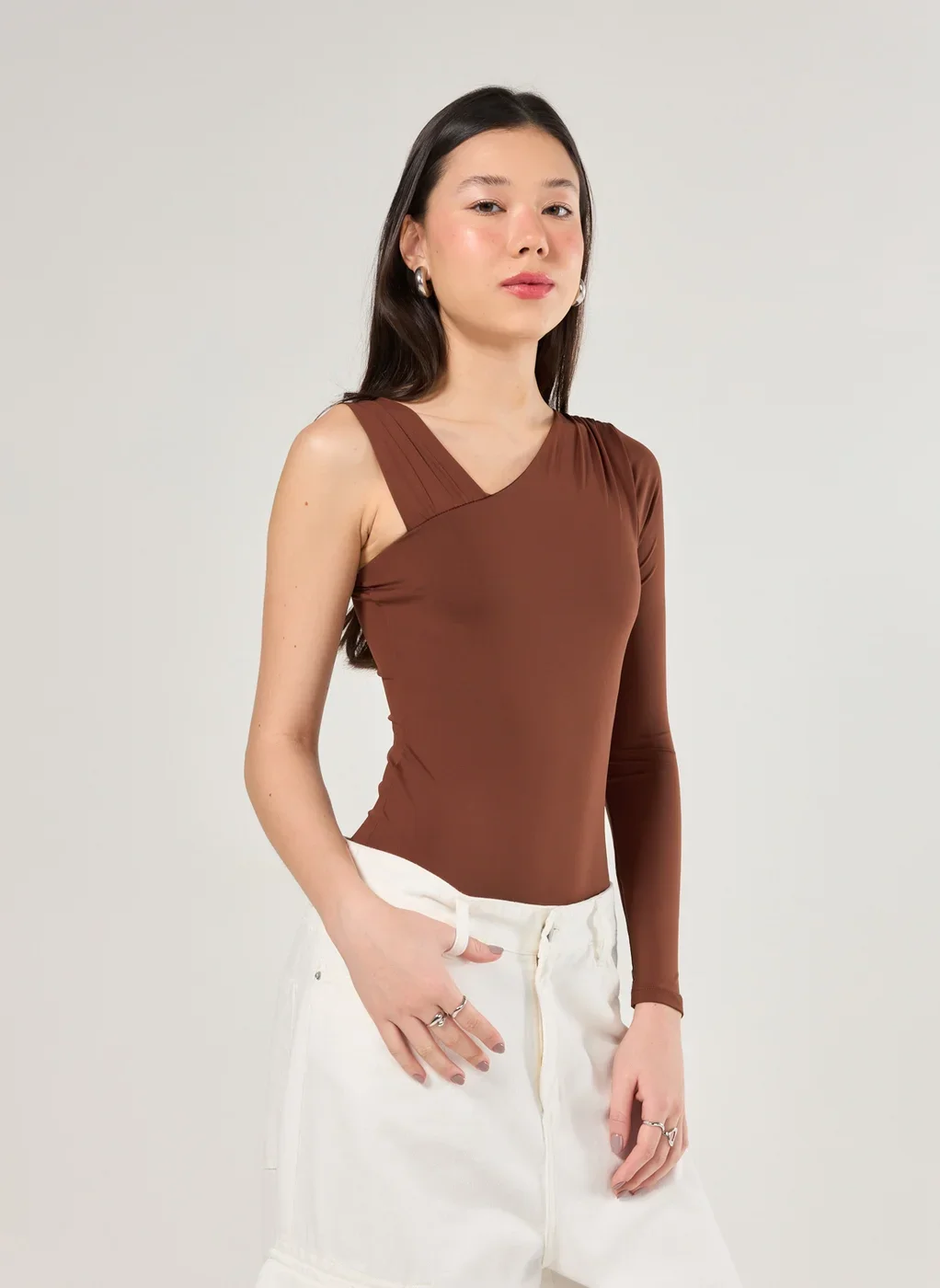 Body Poliamida Manga Longa Assimétrica