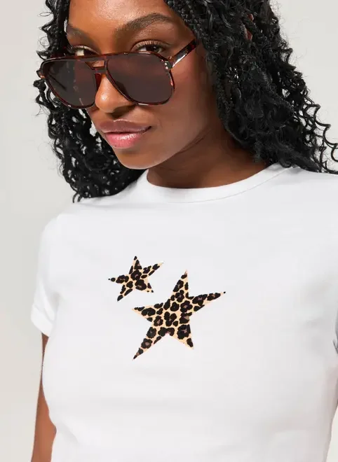 Mini Tee Off-White Estrela Oncinha