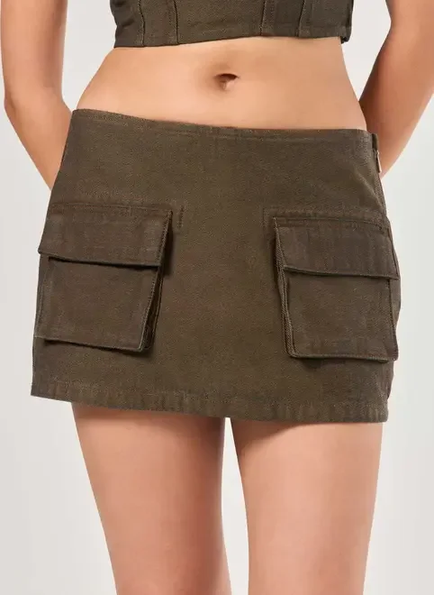 Short Saia Cargo Sarja Marrom