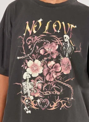 Camiseta Box Estonada Caveiras E Flores