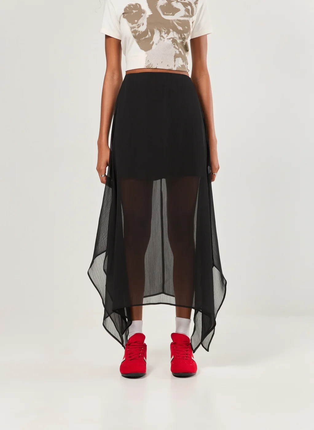 Saia Midi Preta Chiffon Pontas