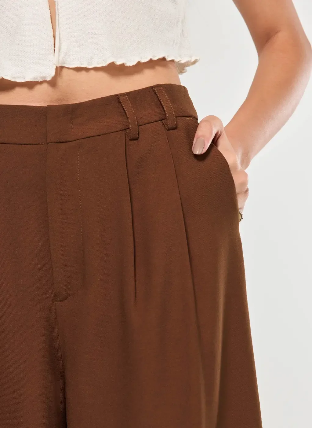 Calça Alfaiataria Pregas Wide Leg