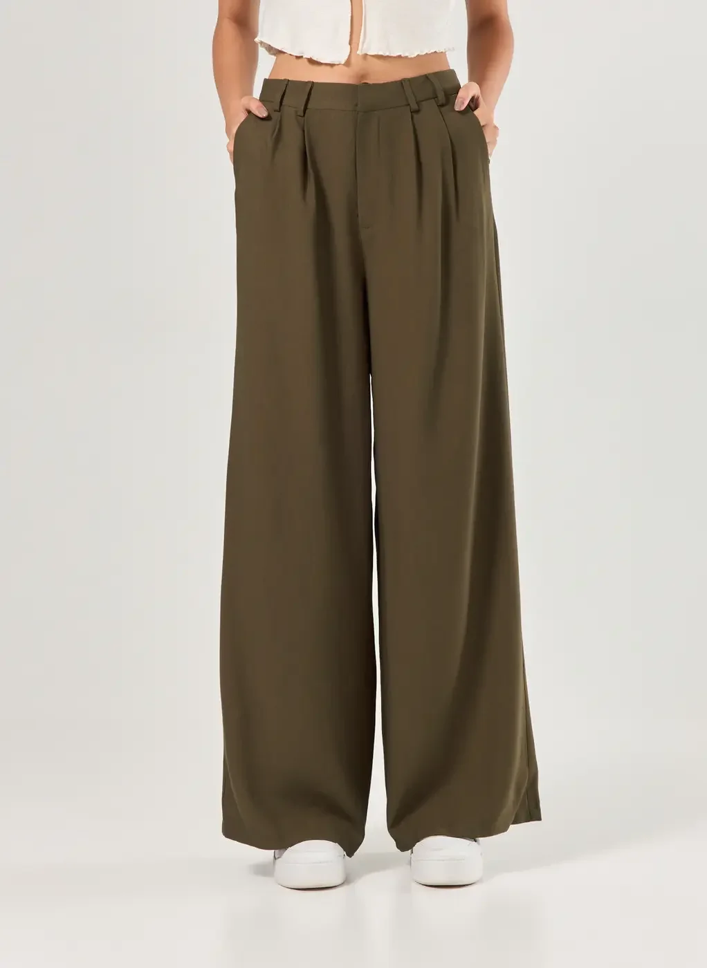 Calça Alfaiataria Pregas Wide Leg