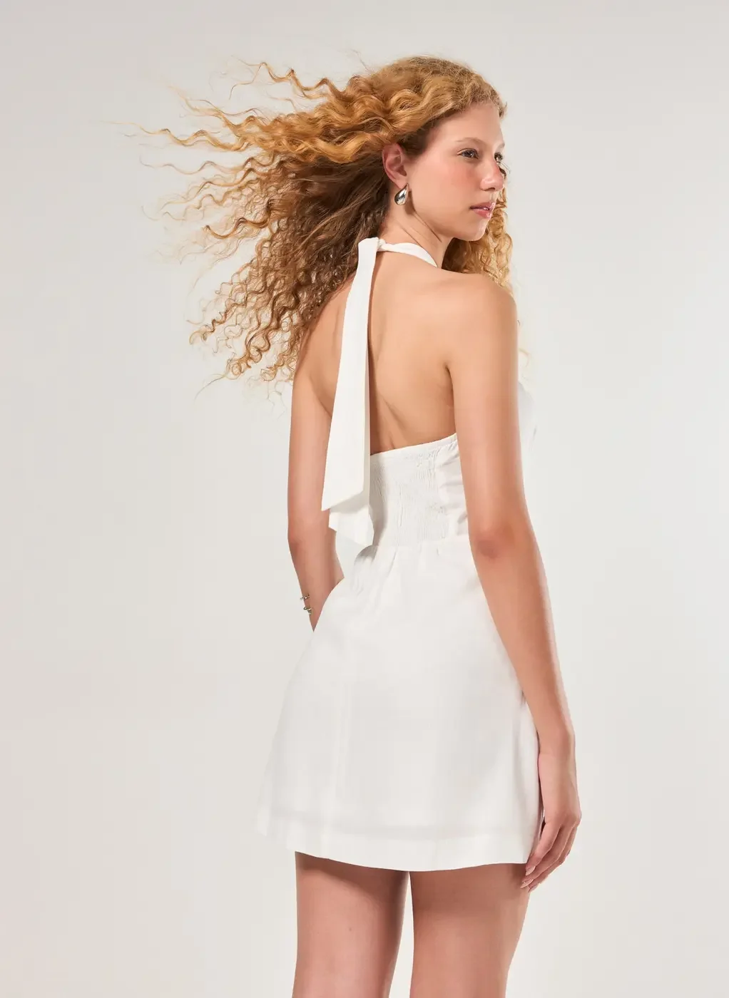 Vestido Curto Linho Off-White Aviamento