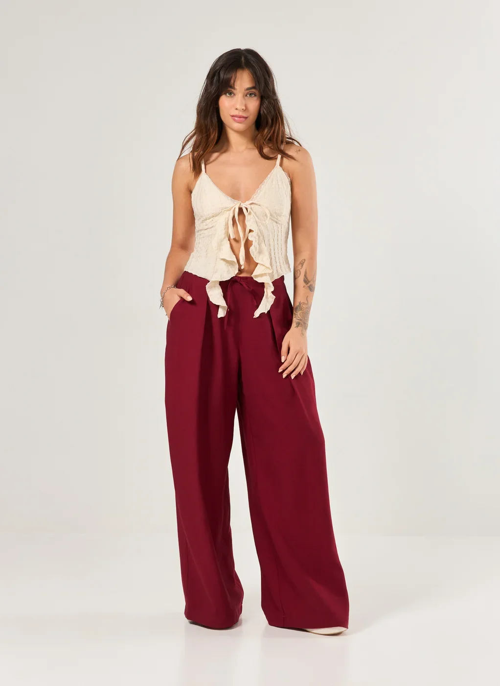 Calça Vinho Amarração E Pregas