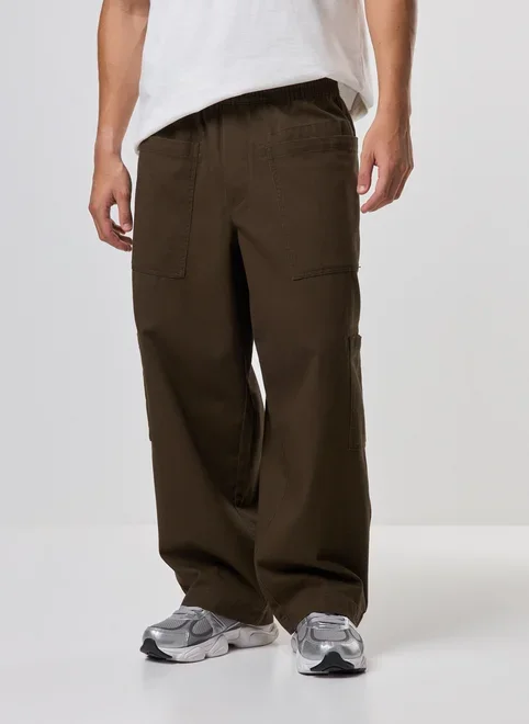 Calça Sarja Oversized Cargo Elástico