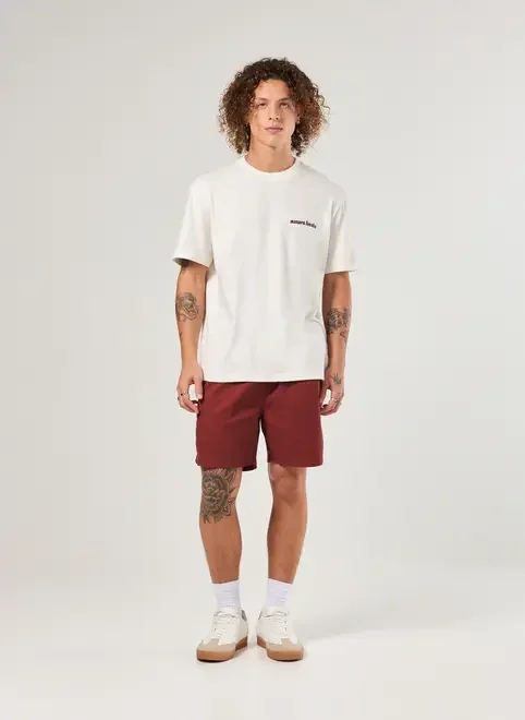 Camiseta Comfort Estampa Costas Praia