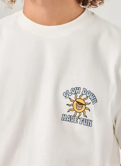 Camiseta Off-White Comfort Malhão Sun