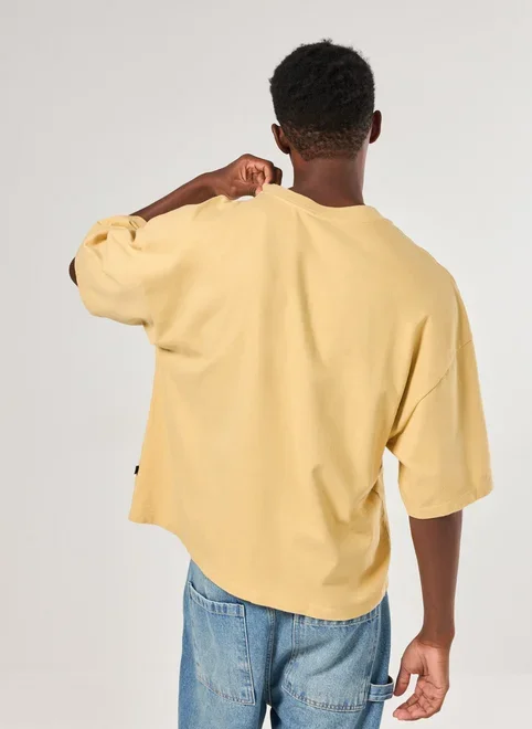Camiseta Oversized Cropped Amarela