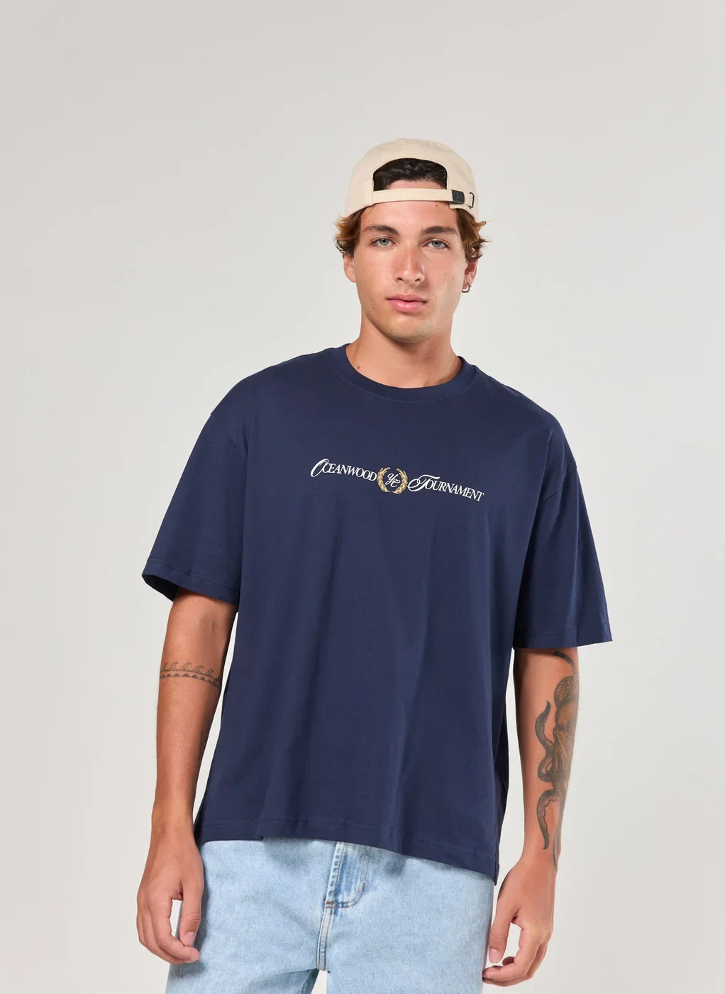 Camiseta Box Marinho Oceanwood Tournament