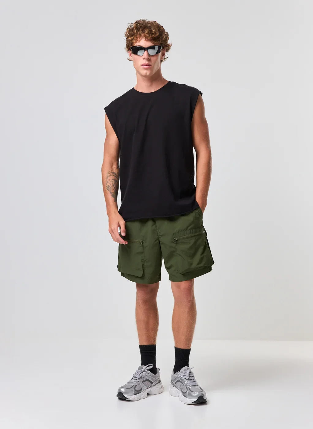 Bermuda Cargo Bolsos Frontais Com Zíper