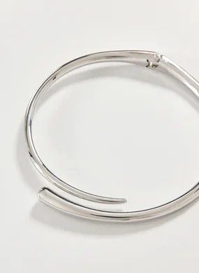 Choker Estruturada Prateada