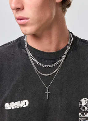 Conjunto 3 Colares Prateados Cruz