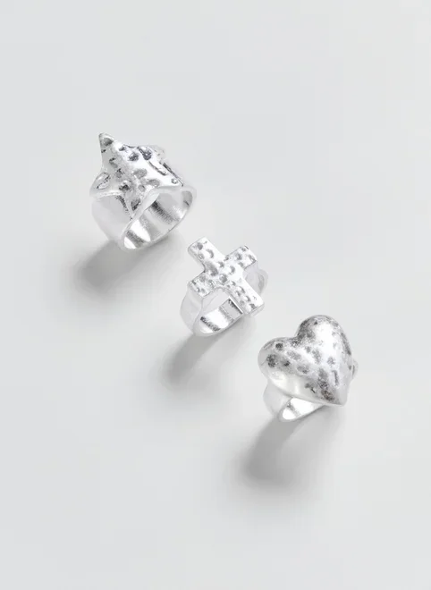 Conjunto 3 Anéis Prateados Coração Cruz