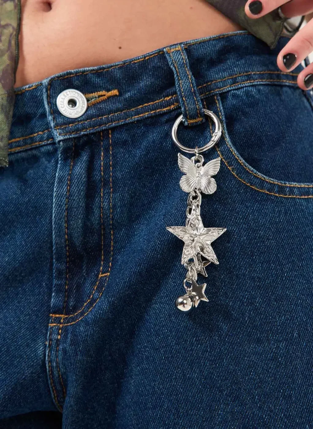 Chaveiro Prateado Estrela E Borboleta