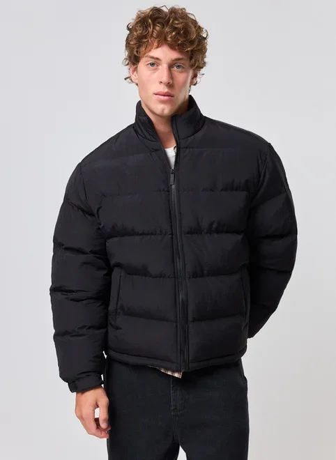 Jaqueta Box Puffer Preta Gola Alta