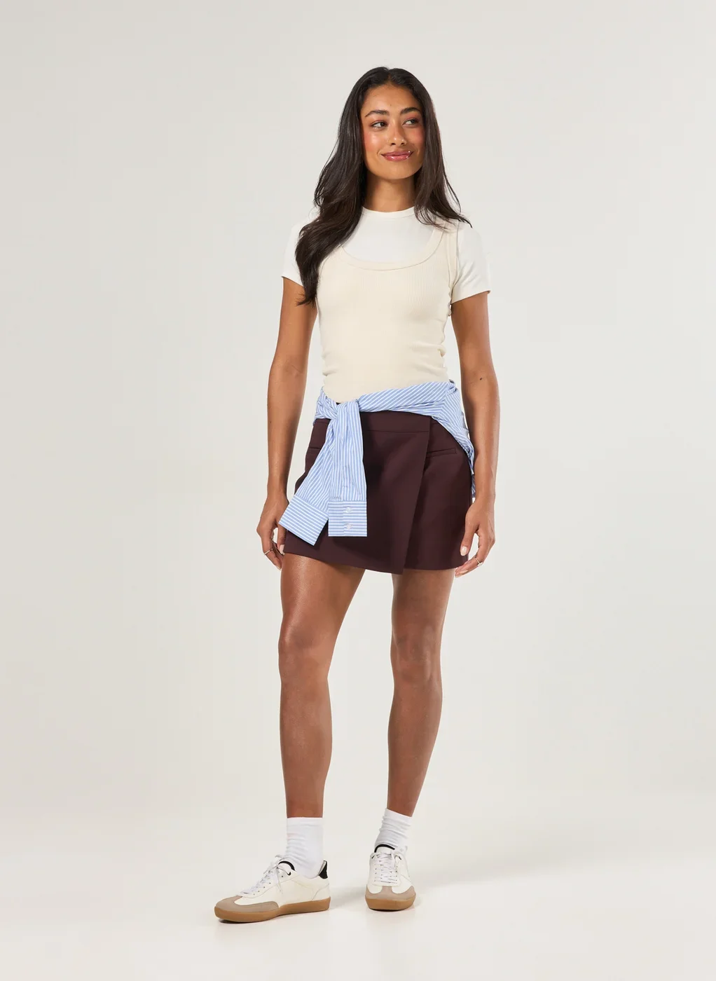 Saia Alfaiataria Cós Assimétrico