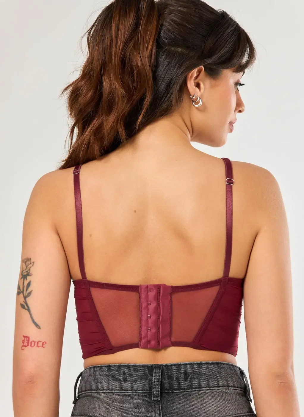 Cropped Tule Corsetado Bordô