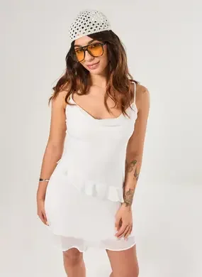 Vestido Curto Chiffon Assimétrico