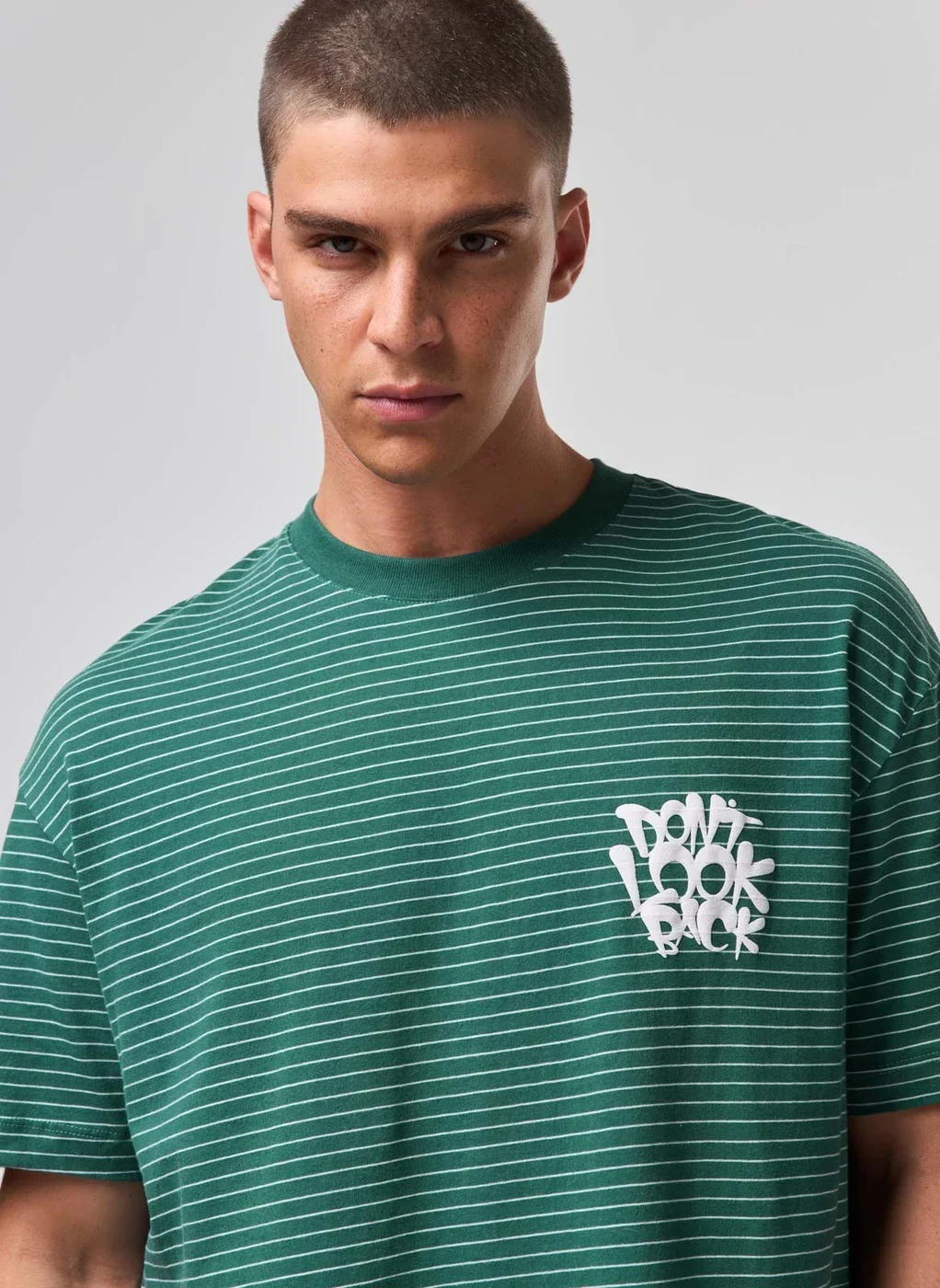 Camiseta Box Listrada Don't Look Back