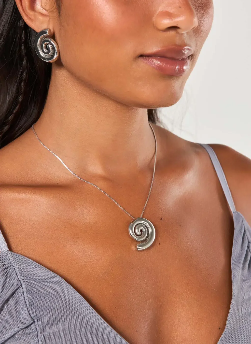 Conjunto Brinco E Colar Espiral