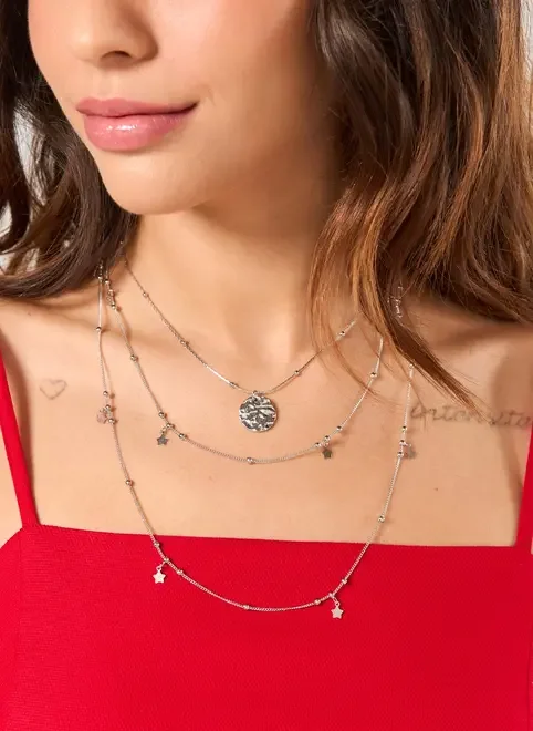 Conjunto 2 Colares Prateados Estrelas
