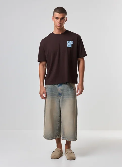 Camiseta Box Marrom Boring