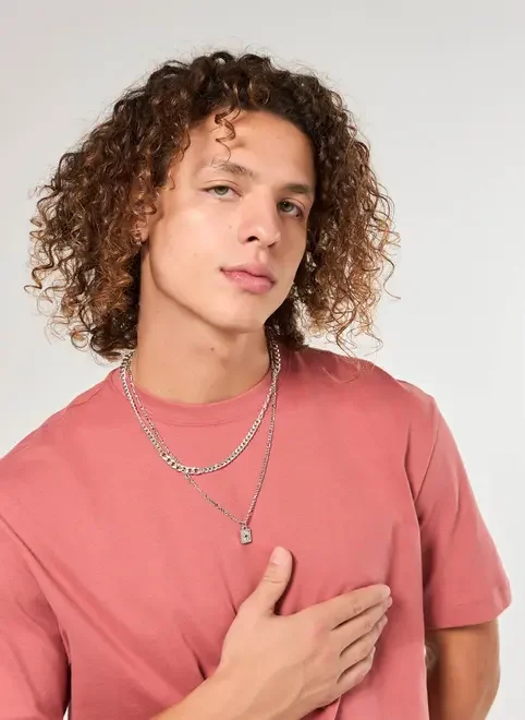 Conjunto 2 Colares Prateados Corrente E Cruz