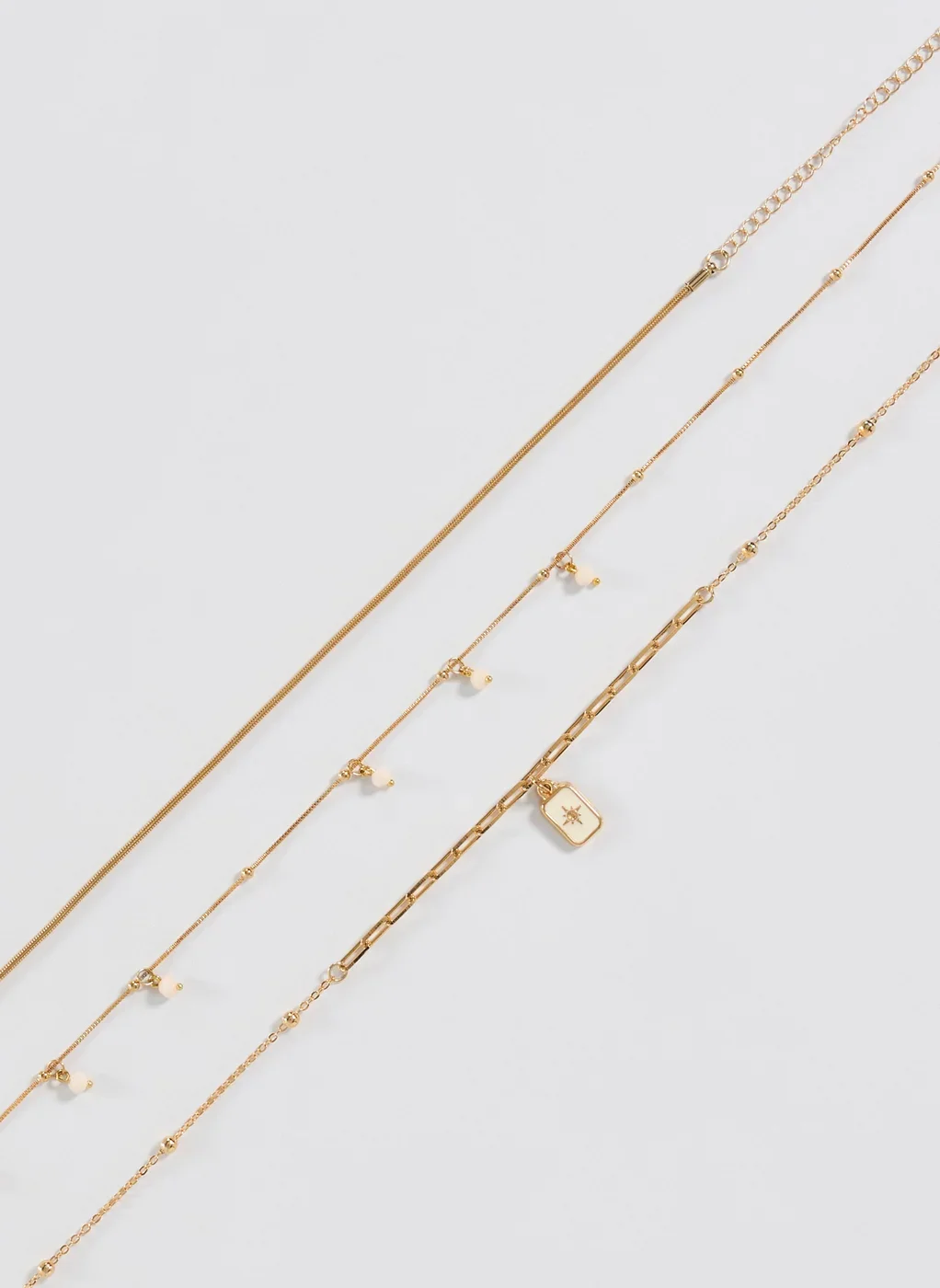 Conjunto 3 Colares Dourados Carta