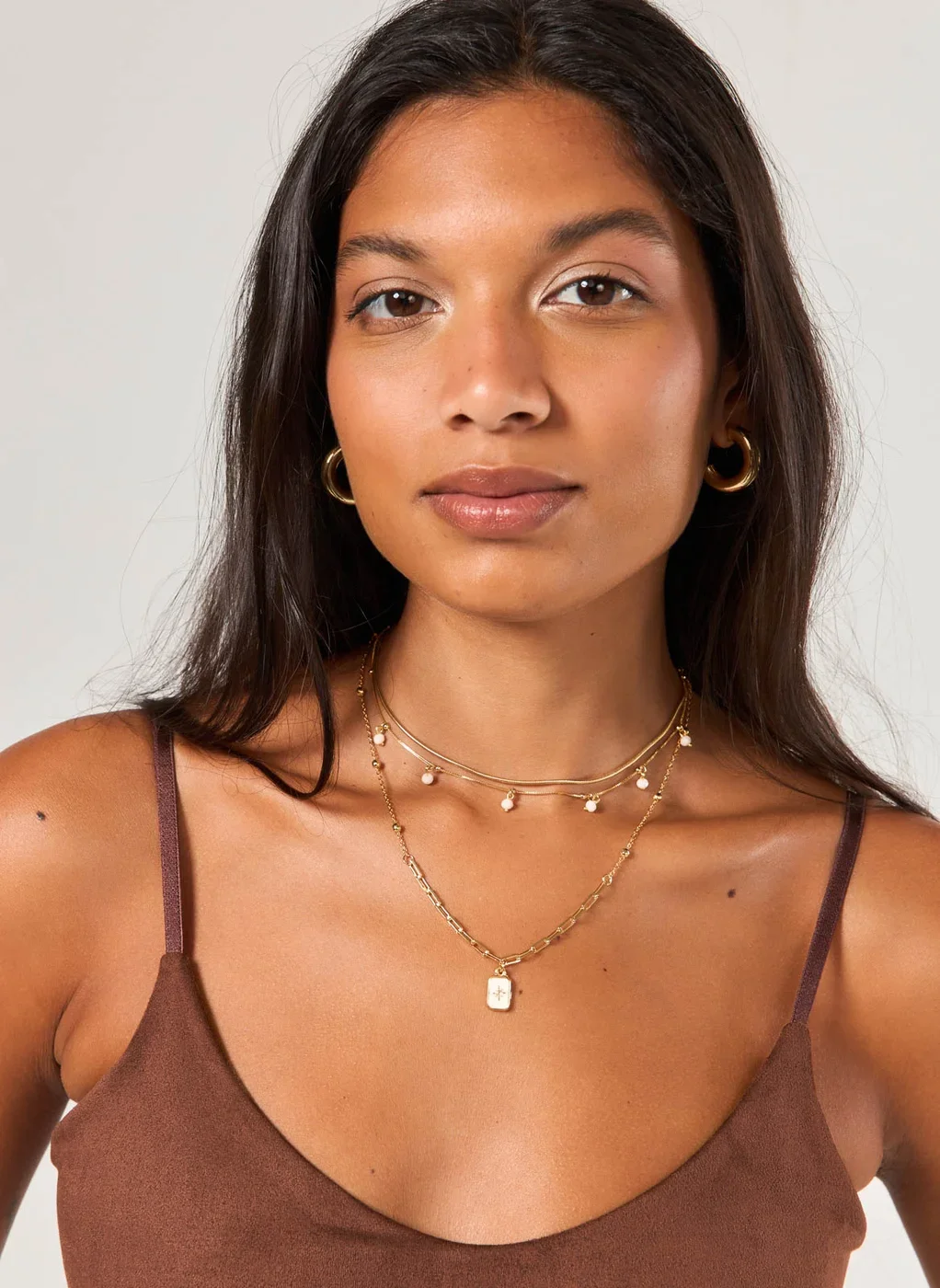 Conjunto 3 Colares Dourados Carta