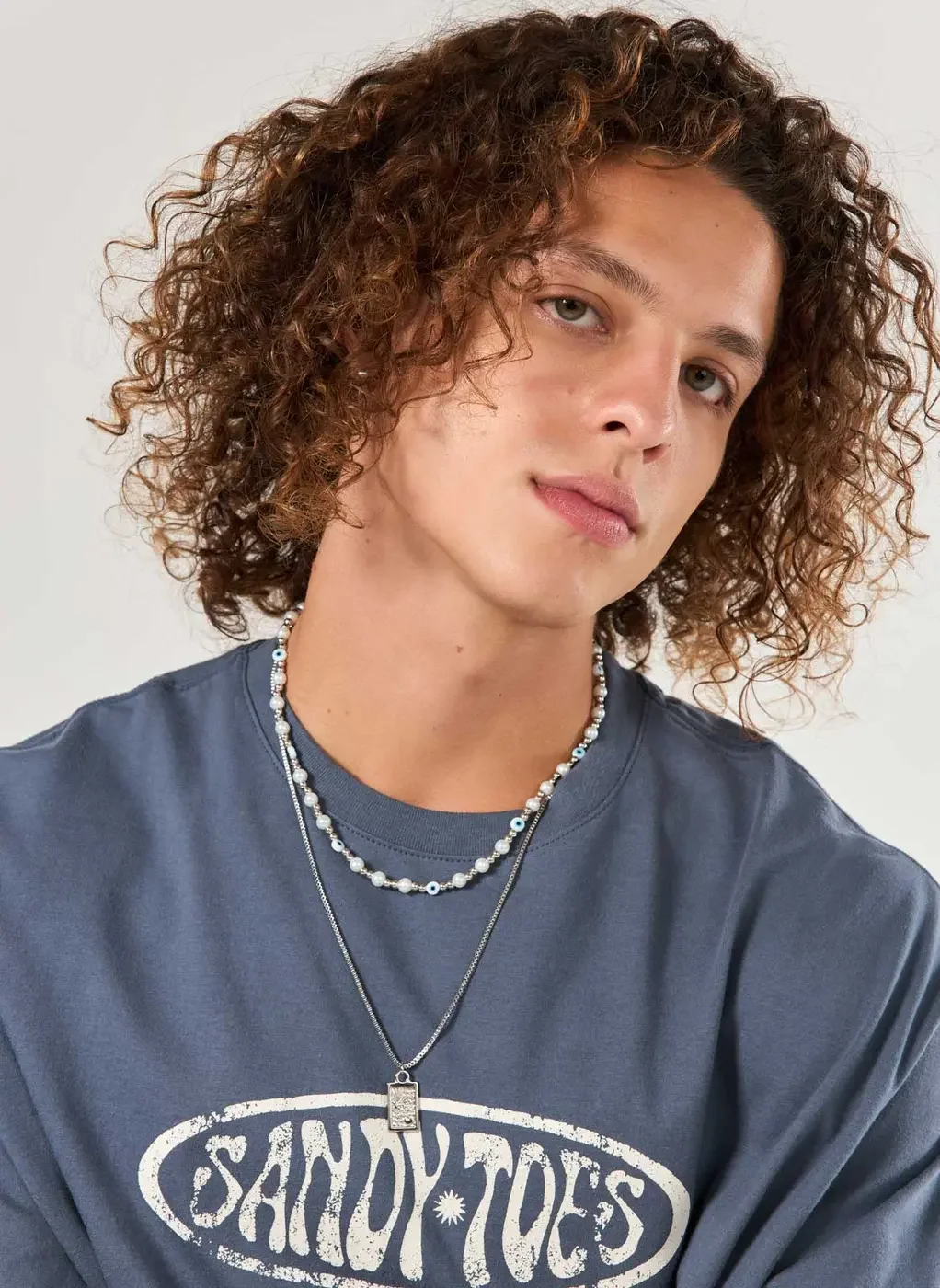 Conjunto 2 Prateados Colares Olho Grego