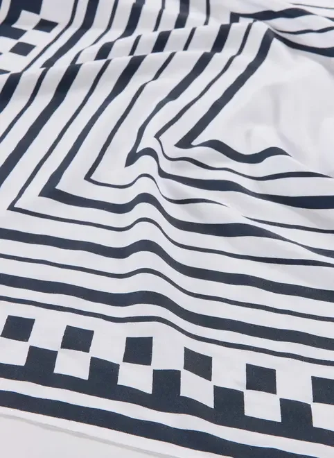 Lenço Quadriculado Preto E Branco