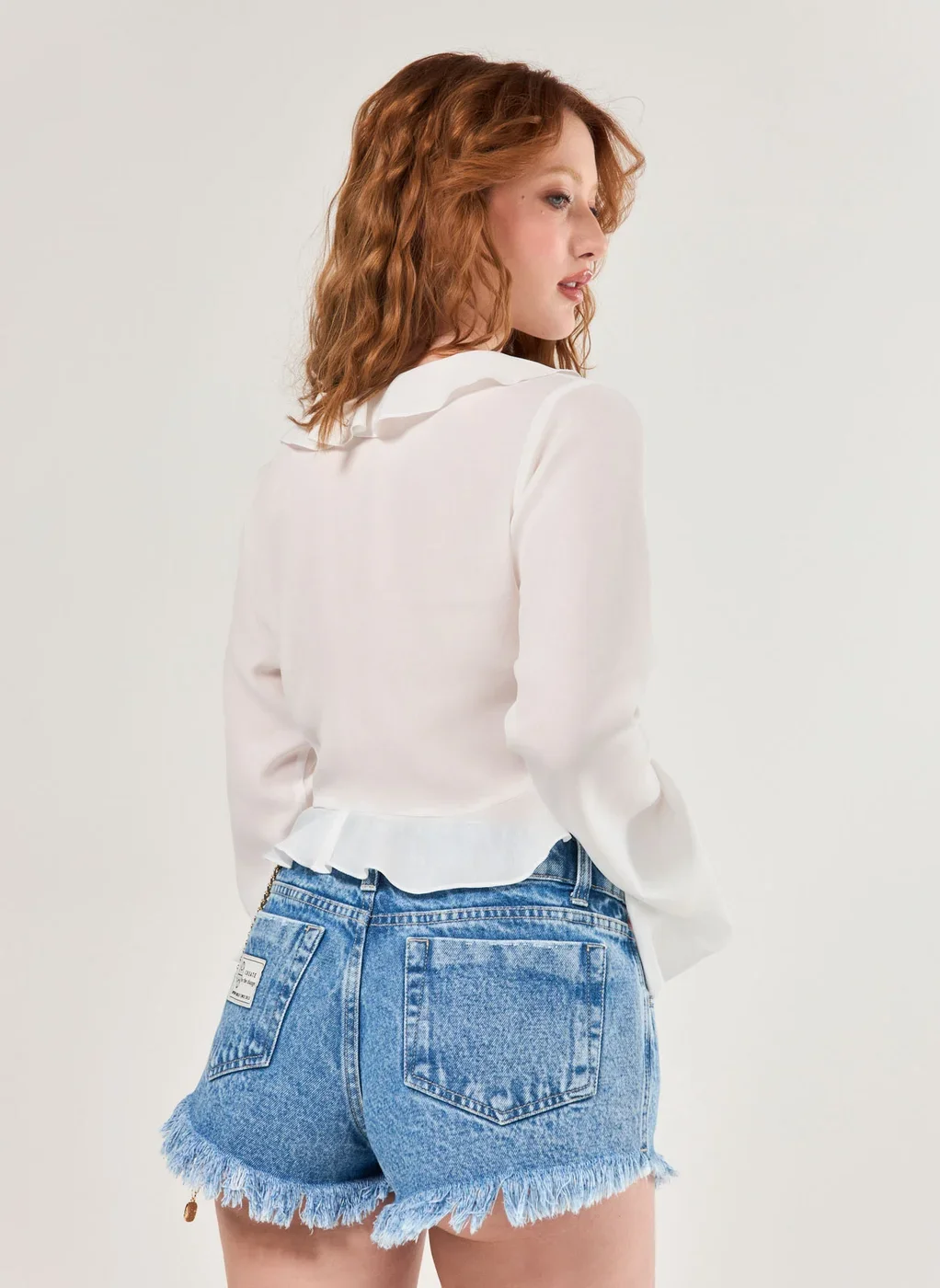 Cropped Manga Longa Chiffon Babados