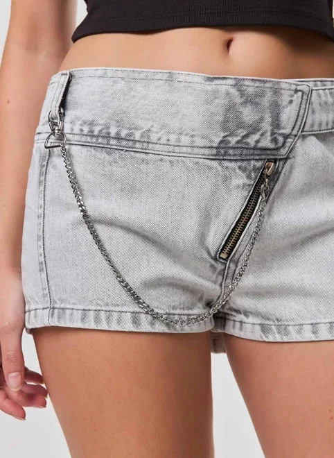 Micro Short Jeans Cintura Baixa Fivela